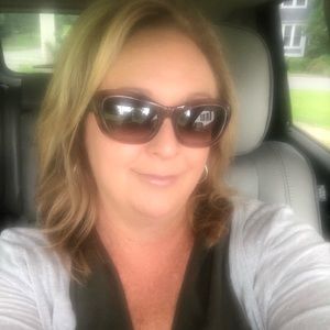 Meet your Posher, Faith